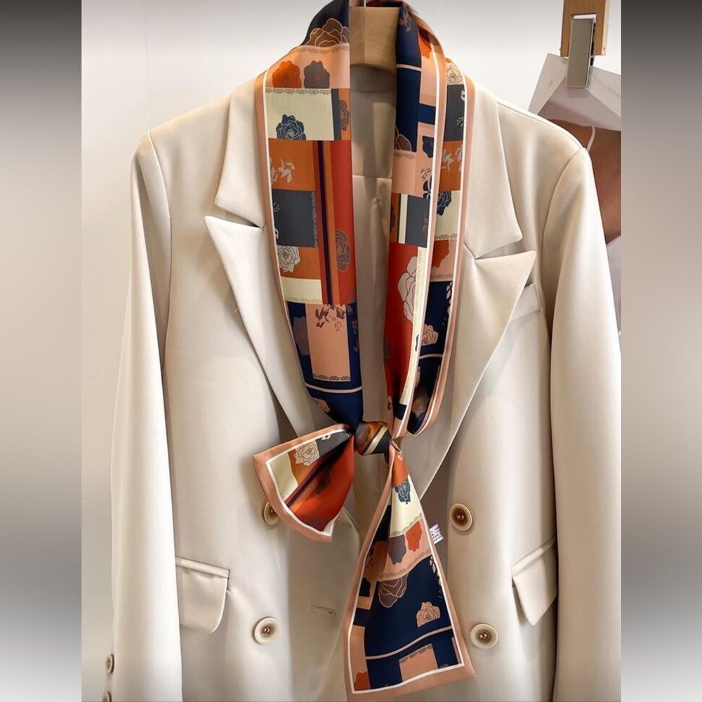 Elegant Multicolor Scarf S115